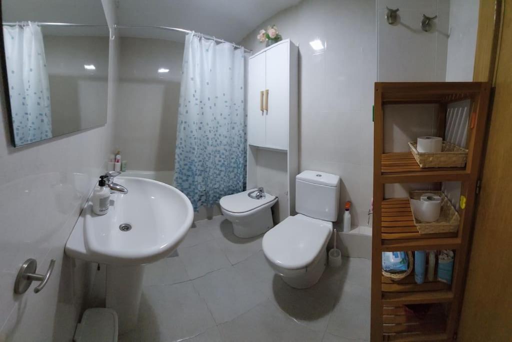 Tourist Room - Casa Particular 潘普洛纳 外观 照片