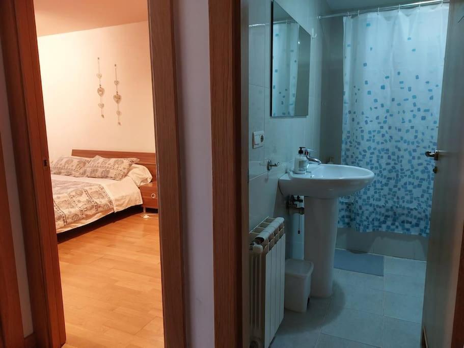 Tourist Room - Casa Particular 潘普洛纳 外观 照片